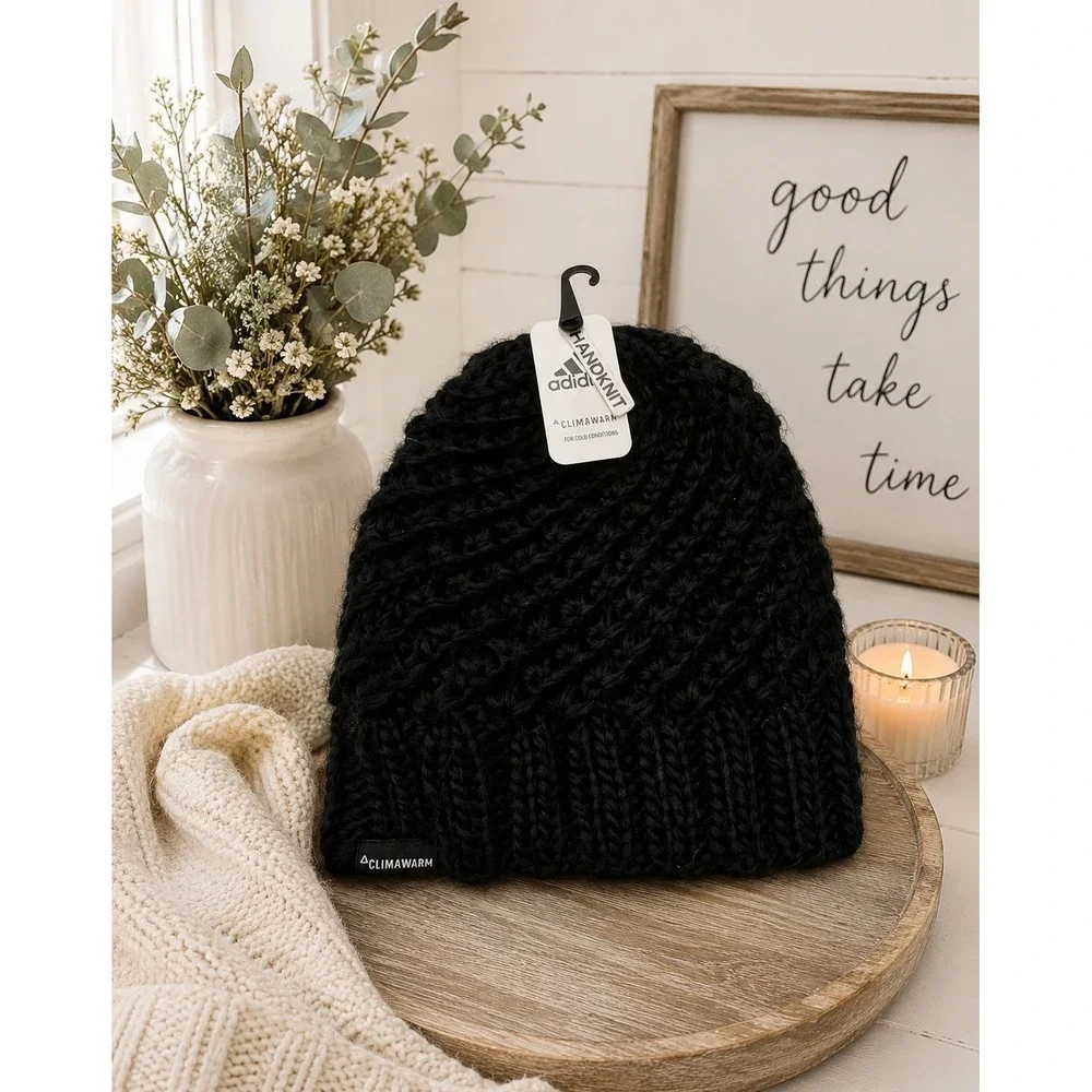 Adidas Knit Climawarm Women's Small Whittier Beanie Black NWT Winter
